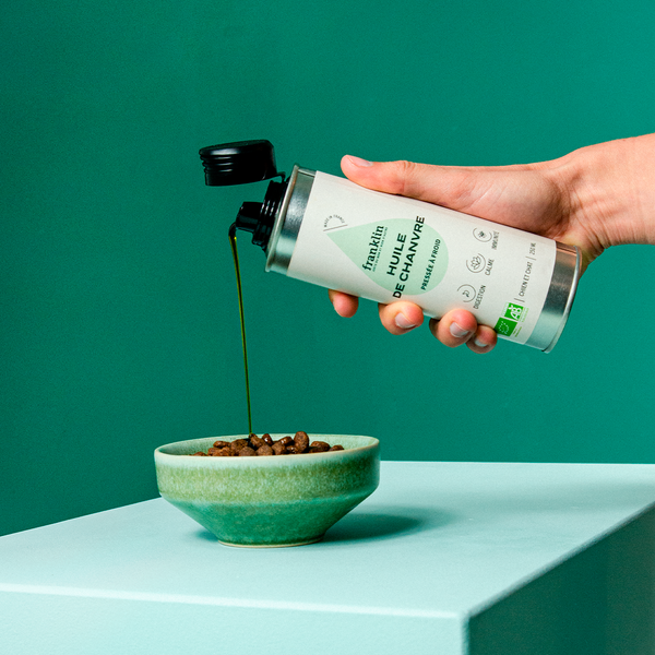 franklin-alimentation-premium-pour-chien-et-chat-choisissez-la-meilleure-nourriture-pour-votre-animal-croquettes-sans-cereales-riches-en-proteines-et-faibles-en-glucides-decouvrez-notre-large-gamme-de-patees-et-de-friandises-riches-en-viande